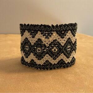 Beaded bracelet